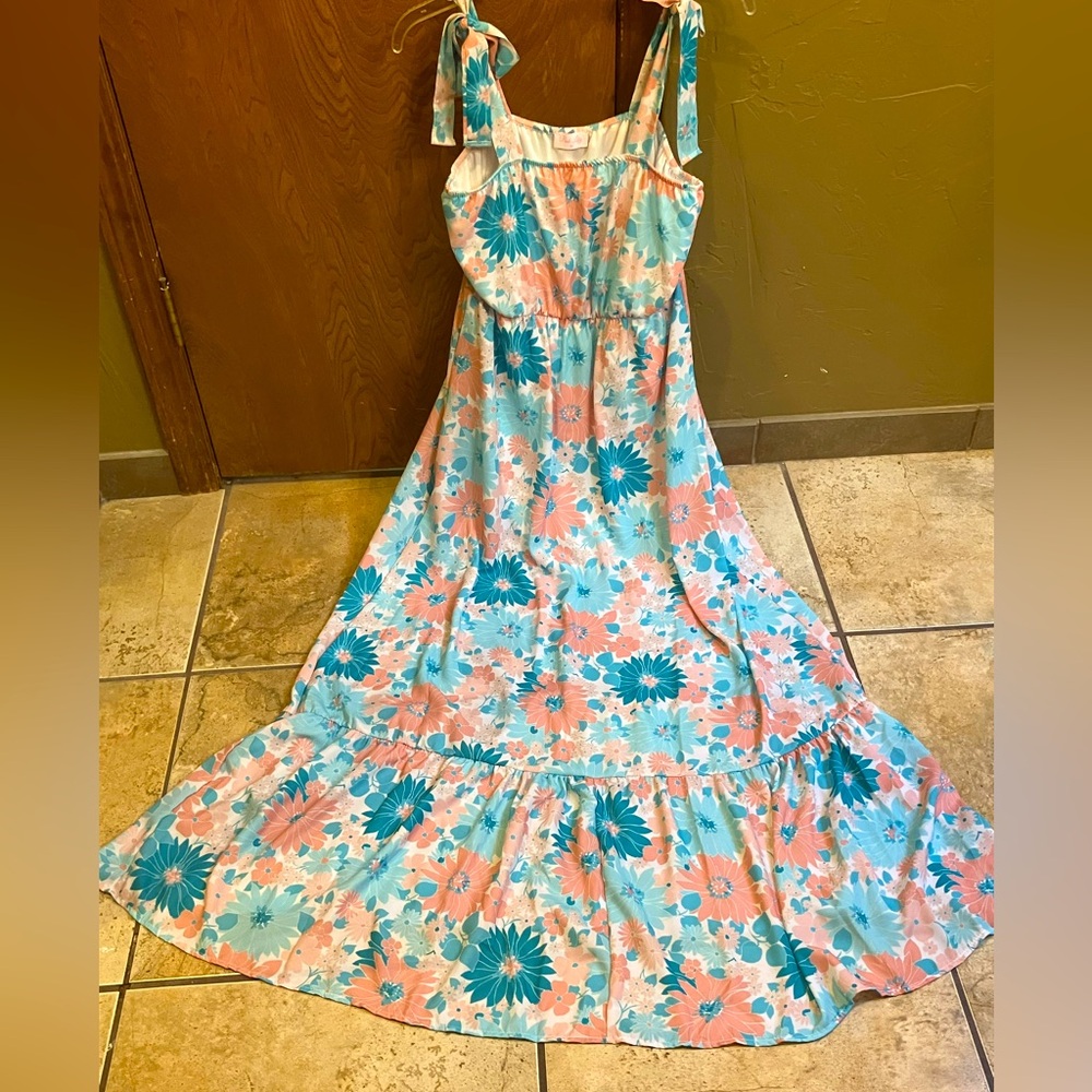 Pink Lilly Medium Maxi